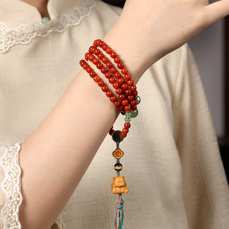 南红檀香九尾灵狐玛瑙手串